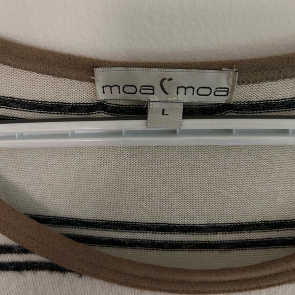 Long sleeved top, faux suede details - Picture 3 of 3